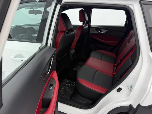 Changan CS35 Plus — Фото автомобиля 12
