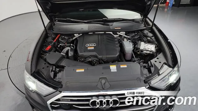 Audi A6 45 TFSI quattro Premium — Фото автомобиля 6