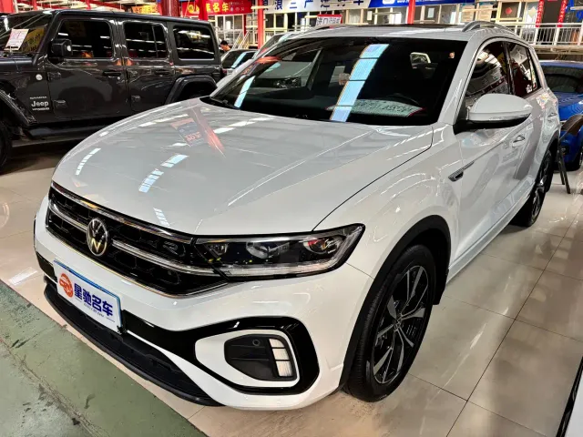 Фотография автомобиля — Volkswagen T-Roc