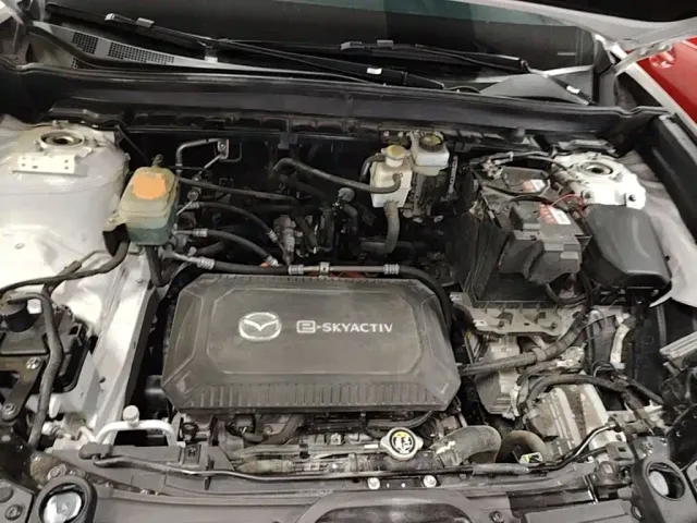 Mazda CX-30 EV — Фото автомобиля 19