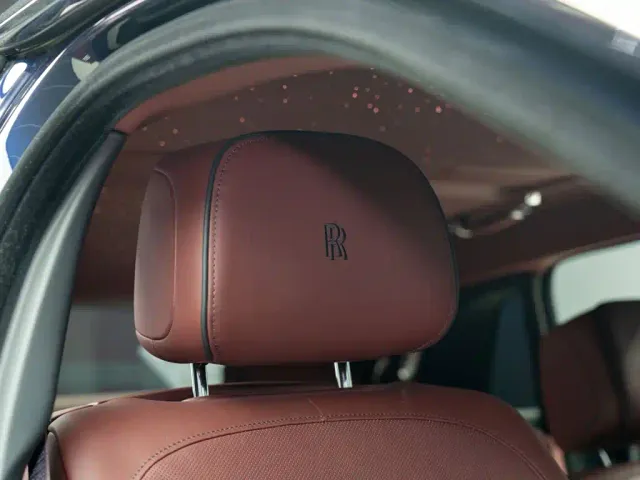 Rolls-Royce Ghost — Фото автомобиля 18
