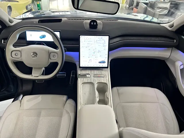 Nio ES7 — Фото автомобиля 7