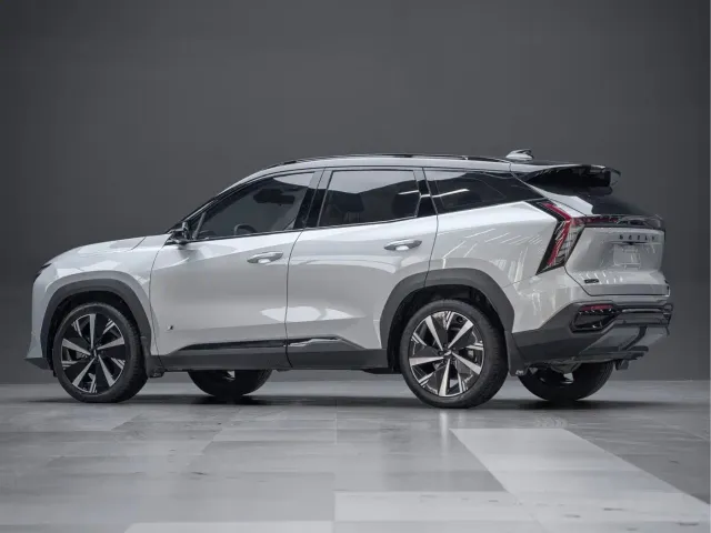 Geely Boyue L — Фото автомобиля 9