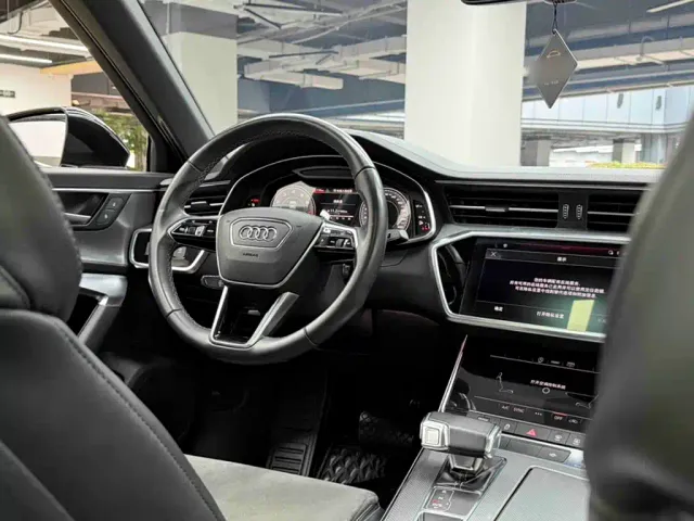 Audi A6L — Фото автомобиля 18