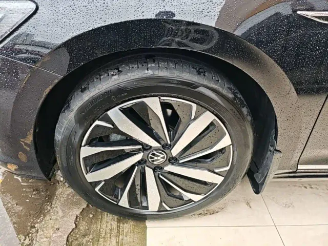 Volkswagen Passat — Фото автомобиля 22