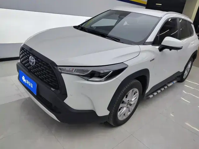 Фотография автомобиля — Toyota Corolla Cross
