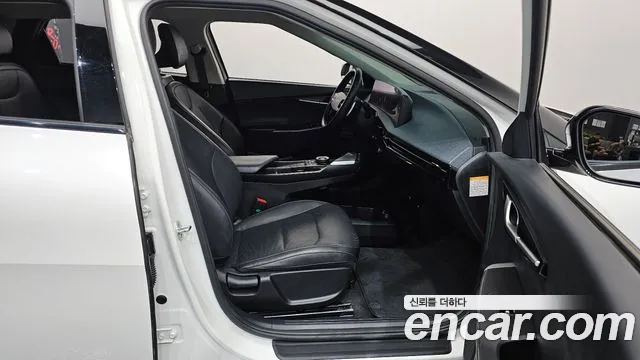 Kia EV6 — Фото автомобиля 23