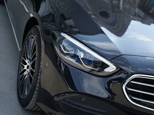 Mercedes-Benz C-Class — Фото автомобиля 11