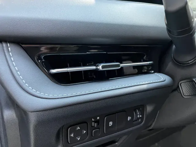 Changan Qiyuan Q05 — Фото автомобиля 10