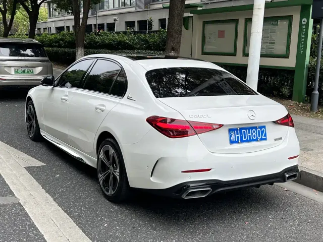 Mercedes-Benz C-Class — Фото автомобиля 13
