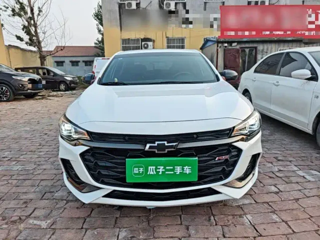 Chevrolet Monza — Фото автомобиля 2