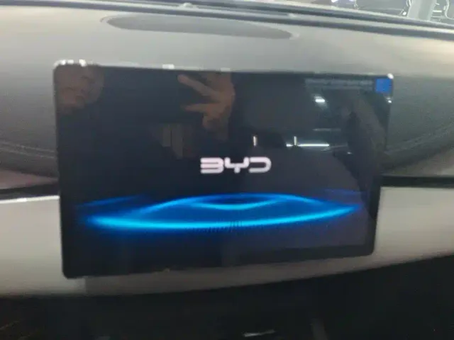 BYD Seal 06 — Фото автомобиля 13