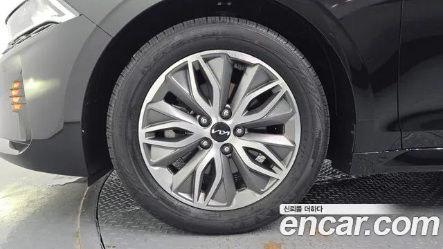 Kia K5 Prestige — Фото автомобиля 5