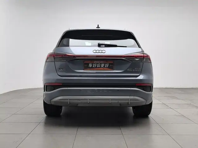 Audi Audi Q4 e-tron 2024 40 e-tron Creation Edition — Фото автомобиля 4