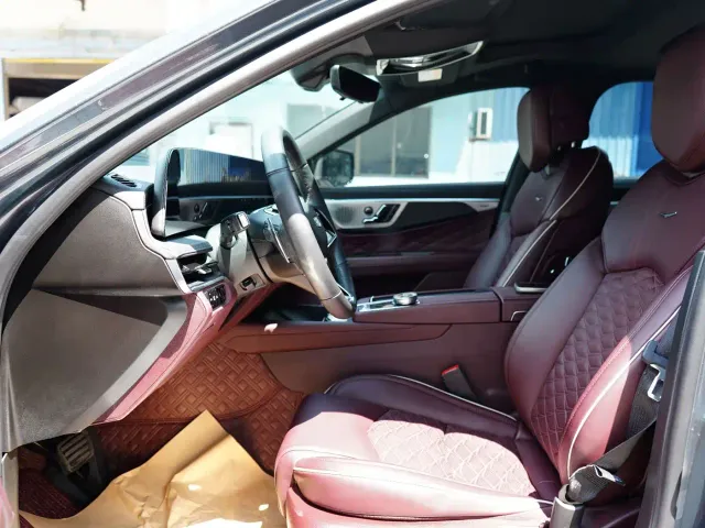 Cadillac CT6 — Фото автомобиля 16