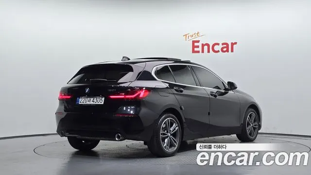 BMW 1 Series — Фото автомобиля 2