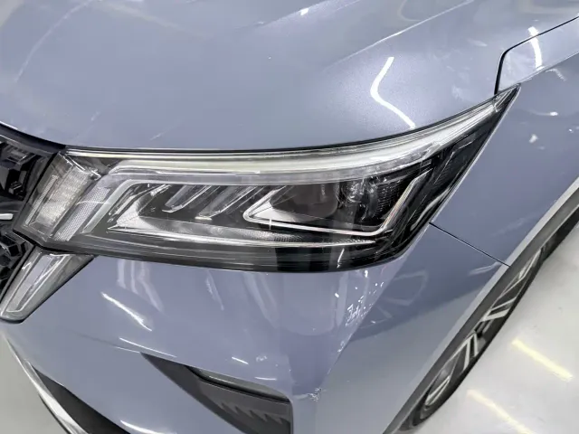 Wuling Asta — Фото автомобиля 4