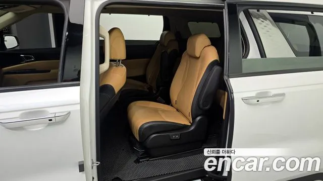 Kia Canival Carnival 4 поколение Дизель 9 мест Noblesse — Фото автомобиля 11