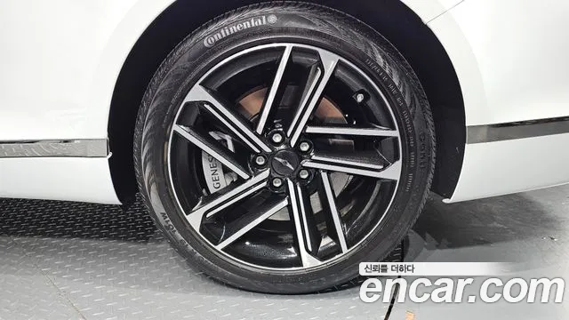 Genesis G80 RG3 — Фото автомобиля 5