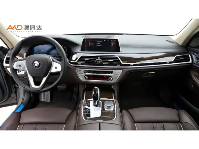 BMW 7 Series — Фото автомобиля 5