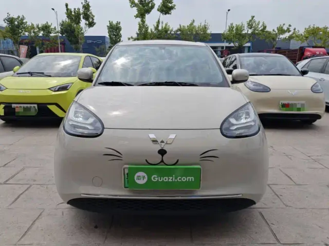 Wuling Bingo — Фото автомобиля 2