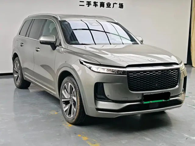 Li Auto ONE — Фото автомобиля 3