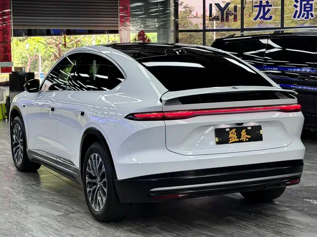 Nio EC6 — Фото автомобиля 7