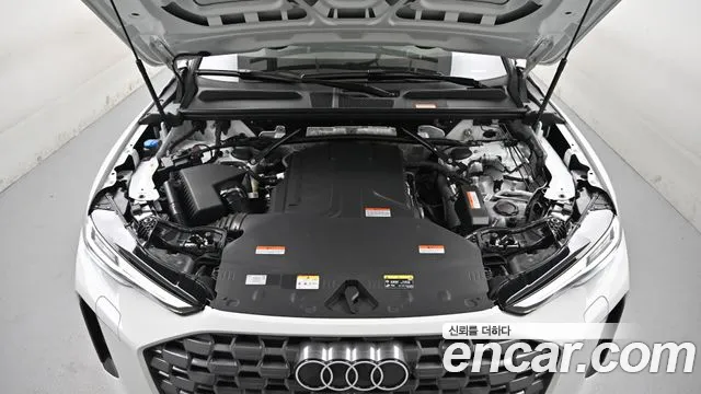 Audi Q5 40 TFSI quattro Advanced — Фото автомобиля 6
