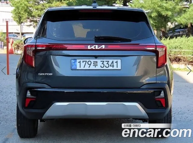 Kia Seltos — Фото автомобиля 4