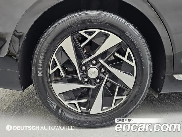 Hyundai Grandeur (New) Hybrid — Фото автомобиля 5