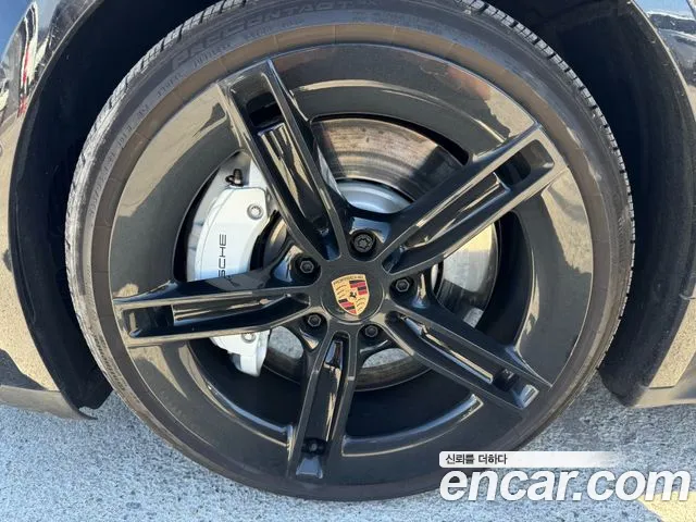 Porsche Taycan Taycan Khan — Фото автомобиля 8