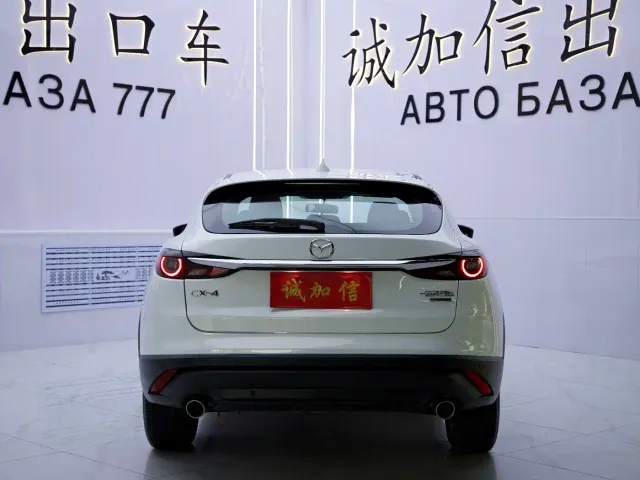 Mazda CX-4 — Фото автомобиля 5