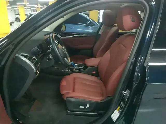 BMW BMW iX3 2022 Facelift Leading Model — Фото автомобиля 14