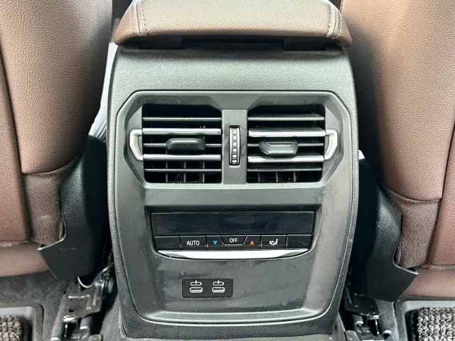 BMW 3 Series — Фото автомобиля 13