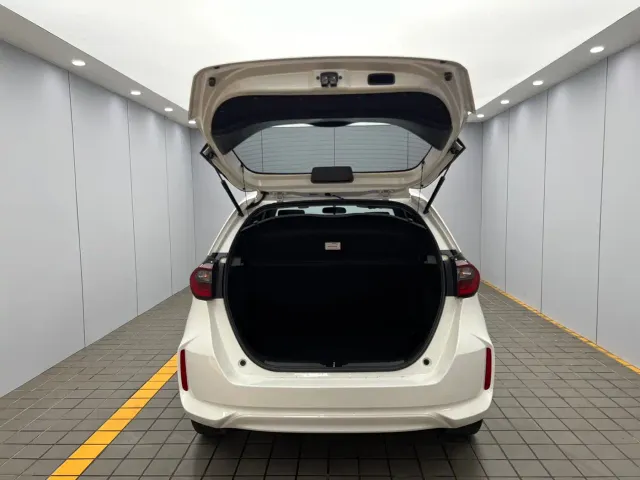 Honda Fit — Фото автомобиля 18