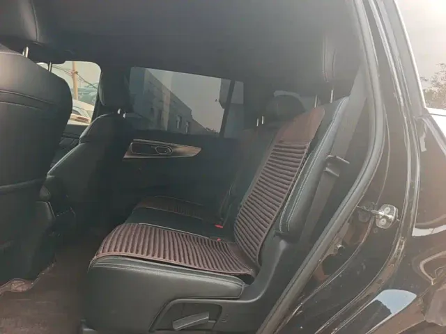 GAC Trumpchi GS8 — Фото автомобиля 16