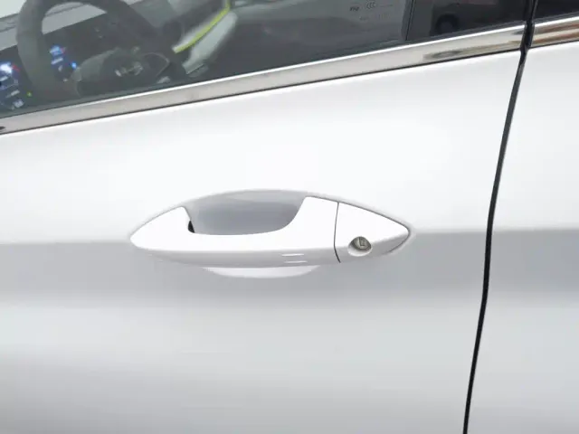 Geely Binyue 2022 Binyue COOL 1.5TD DCT Exciting Power Edition — Фото автомобиля 18