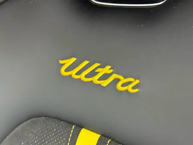 Xiaomi SU7 Ultra — Фото автомобиля 10