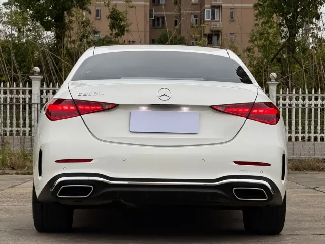 Mercedes-Benz C-Class — Фото автомобиля 26