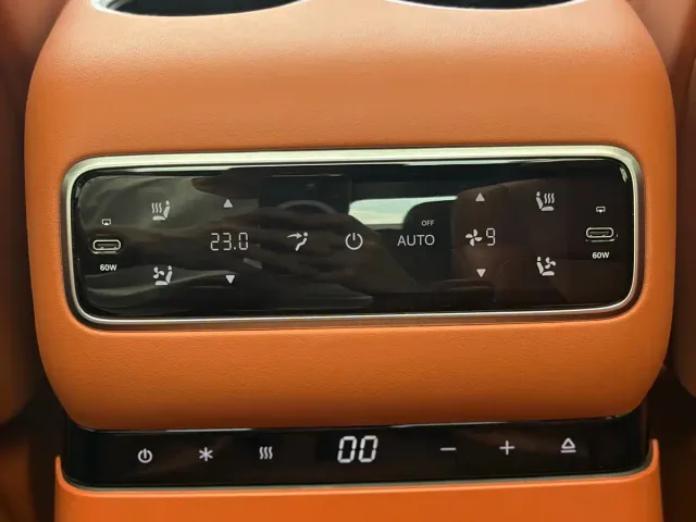 Li Auto Li Xiang L9 2024 Pro — Фото автомобиля 11