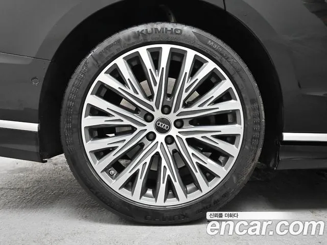 Audi A8 55 TFSI quattro Premium LWB — Фото автомобиля 5