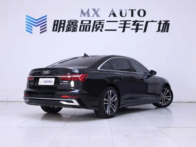 Audi A6L — Фото автомобиля 7