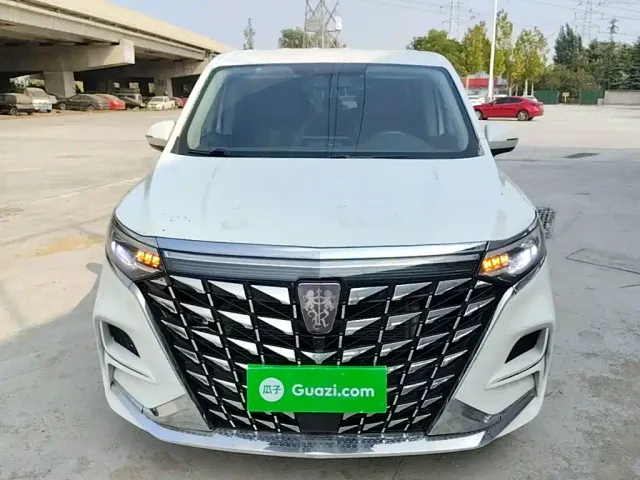 Roewe iMAX8 — Фото автомобиля 2