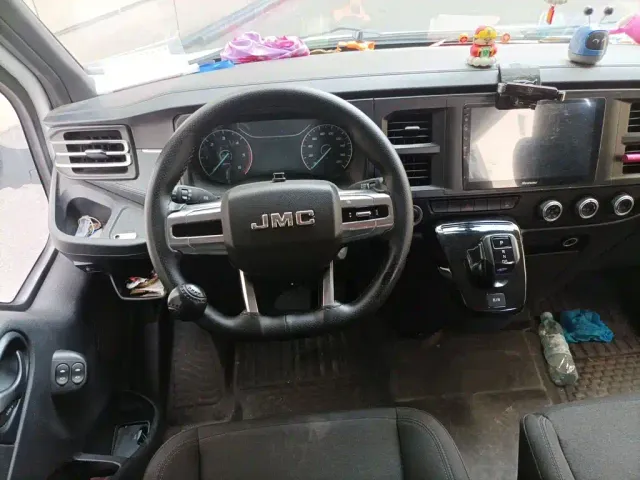 JMC Fushun — Фото автомобиля 2