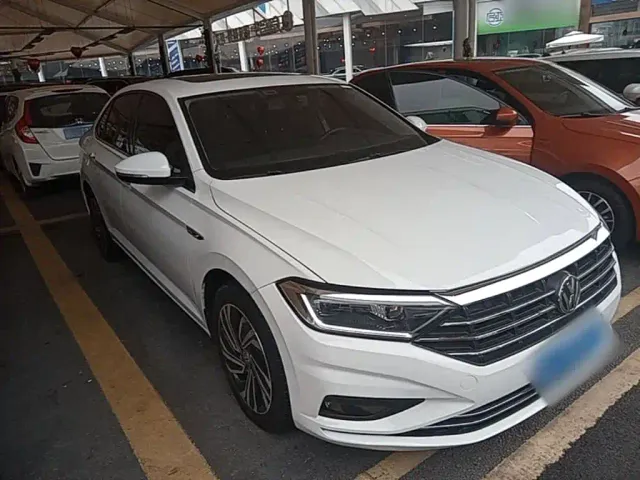 Volkswagen Sagitar — Фото автомобиля 3