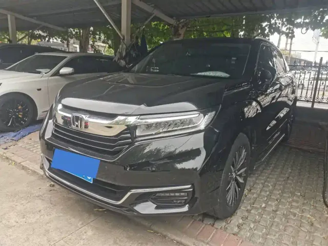Фотография автомобиля — Honda Avancier