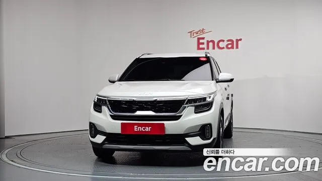 Kia Seltos — Фото автомобиля 3