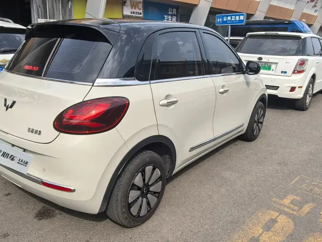 Wuling Bingo — Фото автомобиля 4