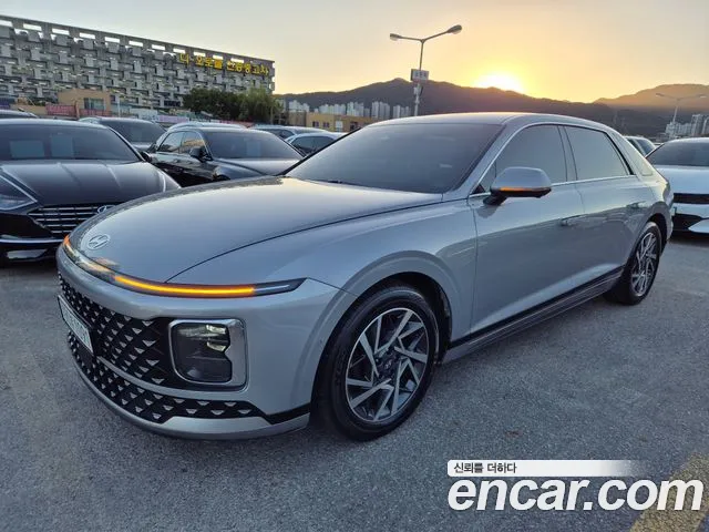 Hyundai Grandeur GN7 — Фото автомобиля 2