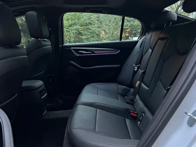 Cadillac CT5 — Фото автомобиля 12